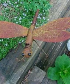 Red Carpet Studios Large Dragonfly Kinetic Garden Stake